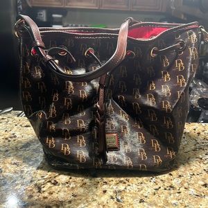 Donney & Bourke, Brown Gloss Canvas Medium size ladies handbag